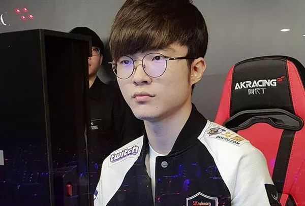 他在上一届 他在上一届