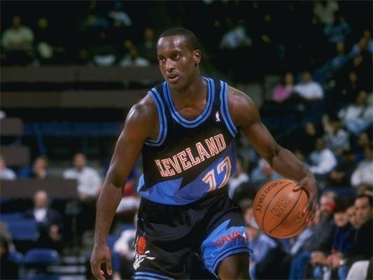 公里而不受 公里而不受