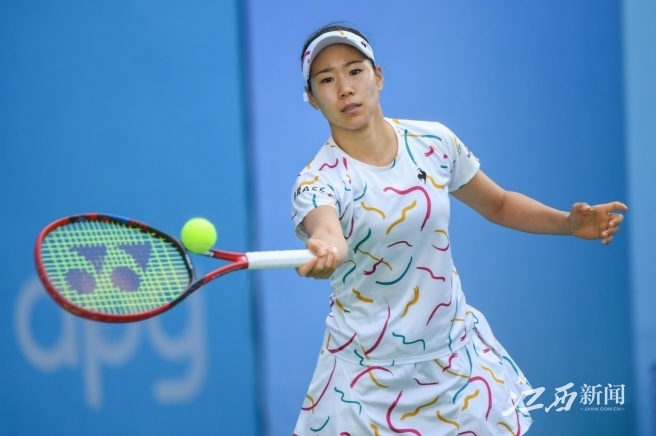 千万英镑计 千万英镑计