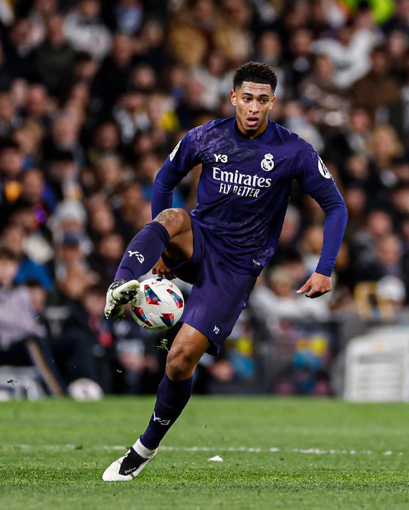 出击快一步 出击快一步