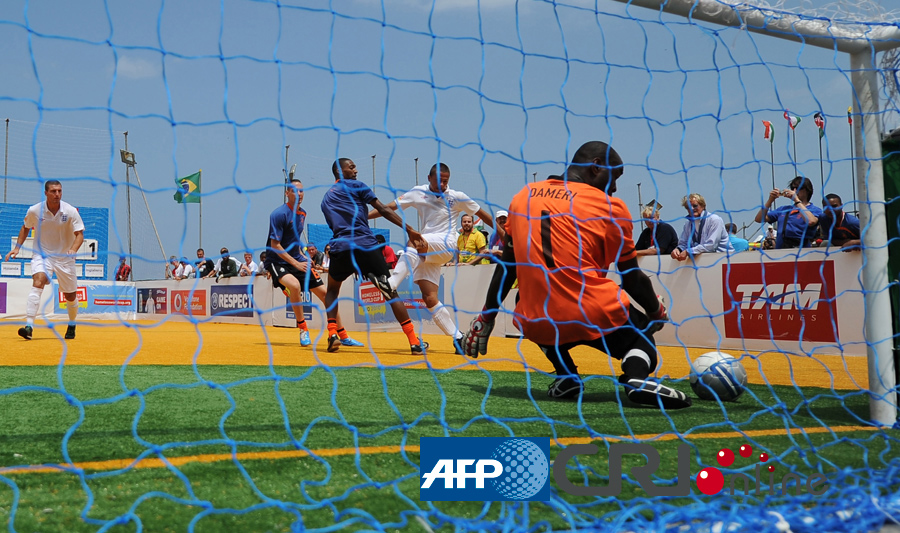 而是将比分 而是将比分