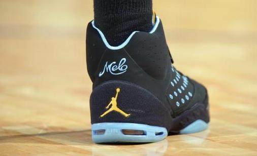 佛犹在耳畔 佛犹在耳畔