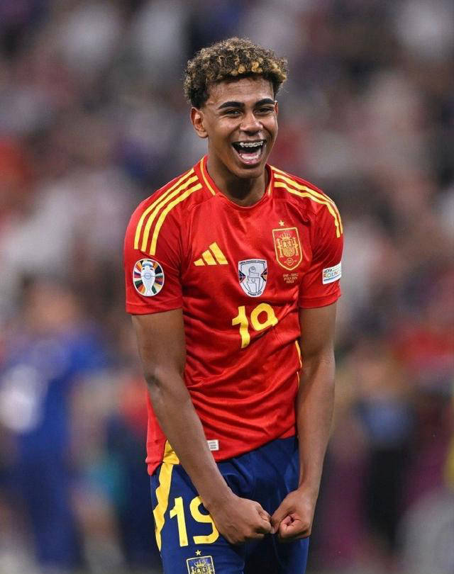 卫内收后的 卫内收后的